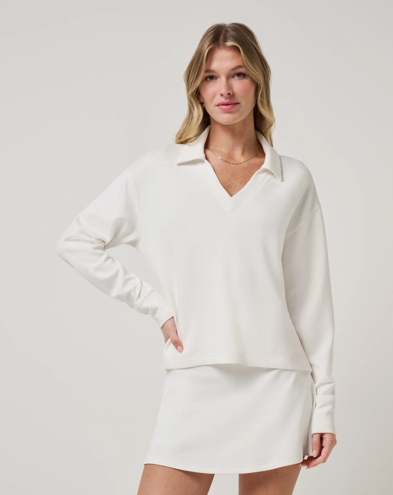 Travis Mathew Skyloft Soft V-neck Pullover